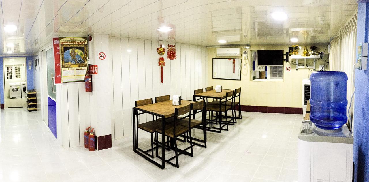 Htinn Yue Tann Hostel Rangoon Eksteriør billede